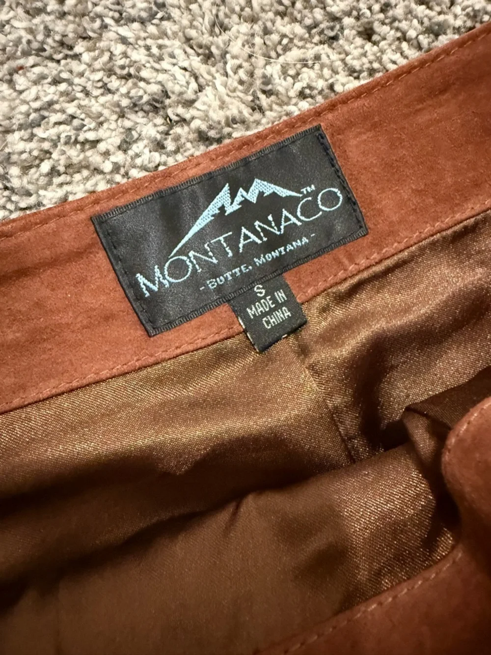 Montanaco women's suede leather skirt, size small